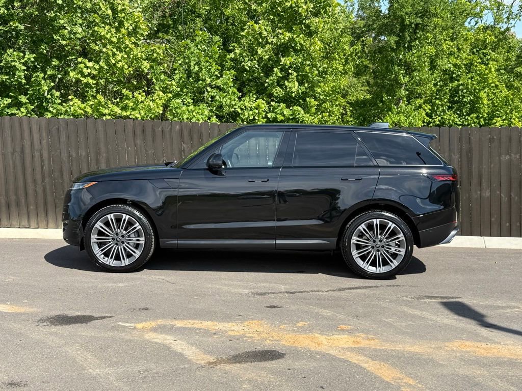 Certified 2024 Land Rover Range Rover Sport SE AWD/4WD image 2