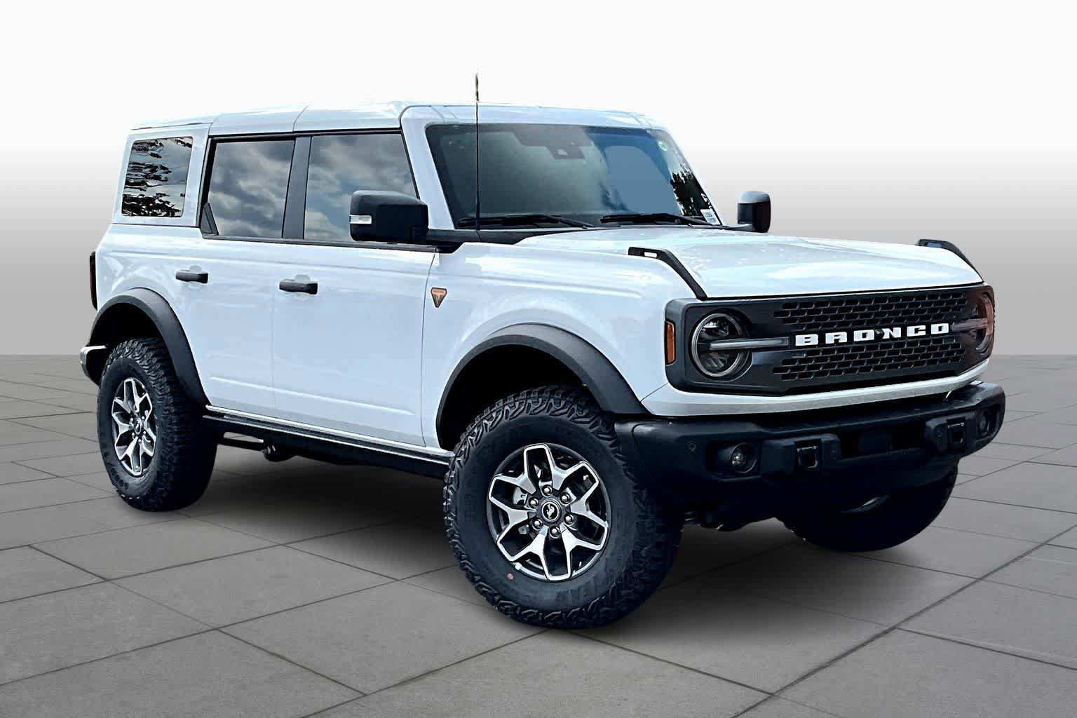 New 2025 Ford Bronco Badlands AWD/4WD image 2
