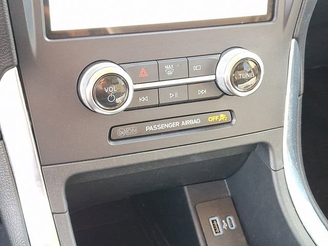 Used 2024 Ford Edge Titanium w/ Equipment Group 301A AWD/4WD image 12