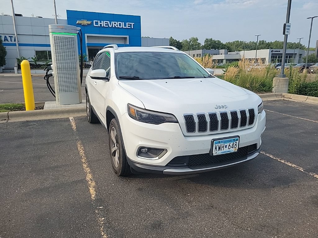 Used 2019 Jeep Cherokee Limited AWD/4WD image 4
