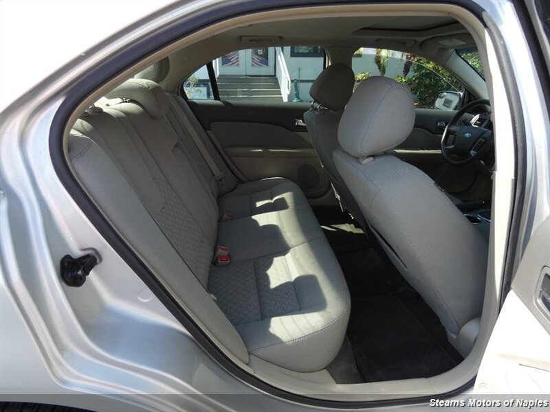 Used 2012 Ford Fusion SE FWD image 52