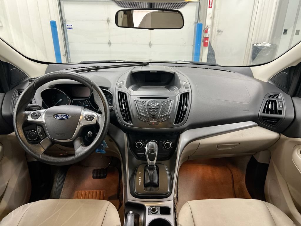 Used 2015 Ford Escape SE FWD image 10