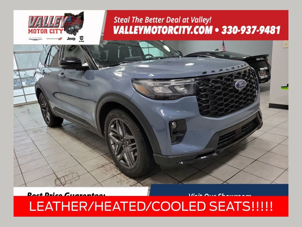 Used 2025 Ford Explorer ST