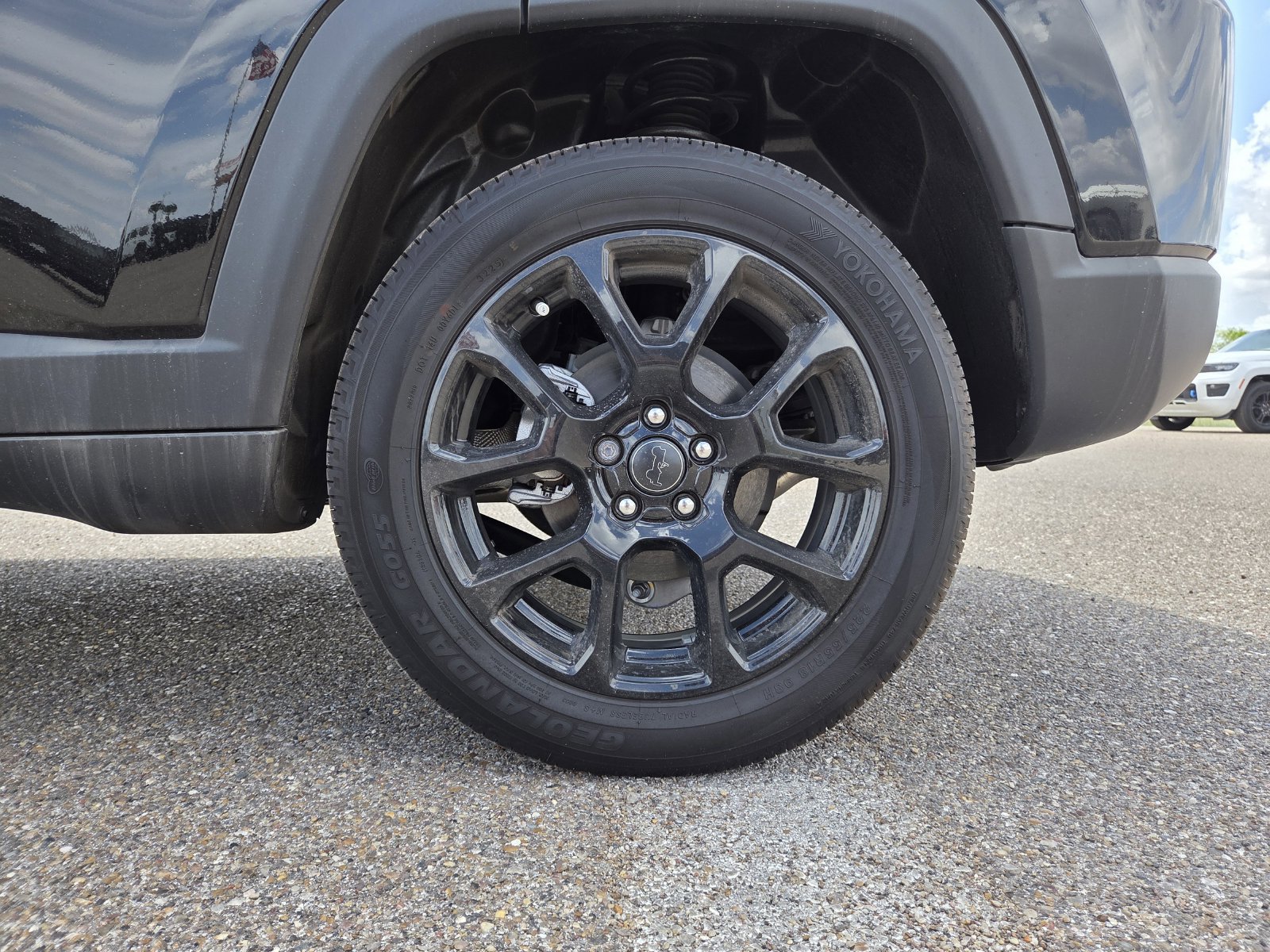 New 2026 Jeep Compass Latitude AWD/4WD image 9