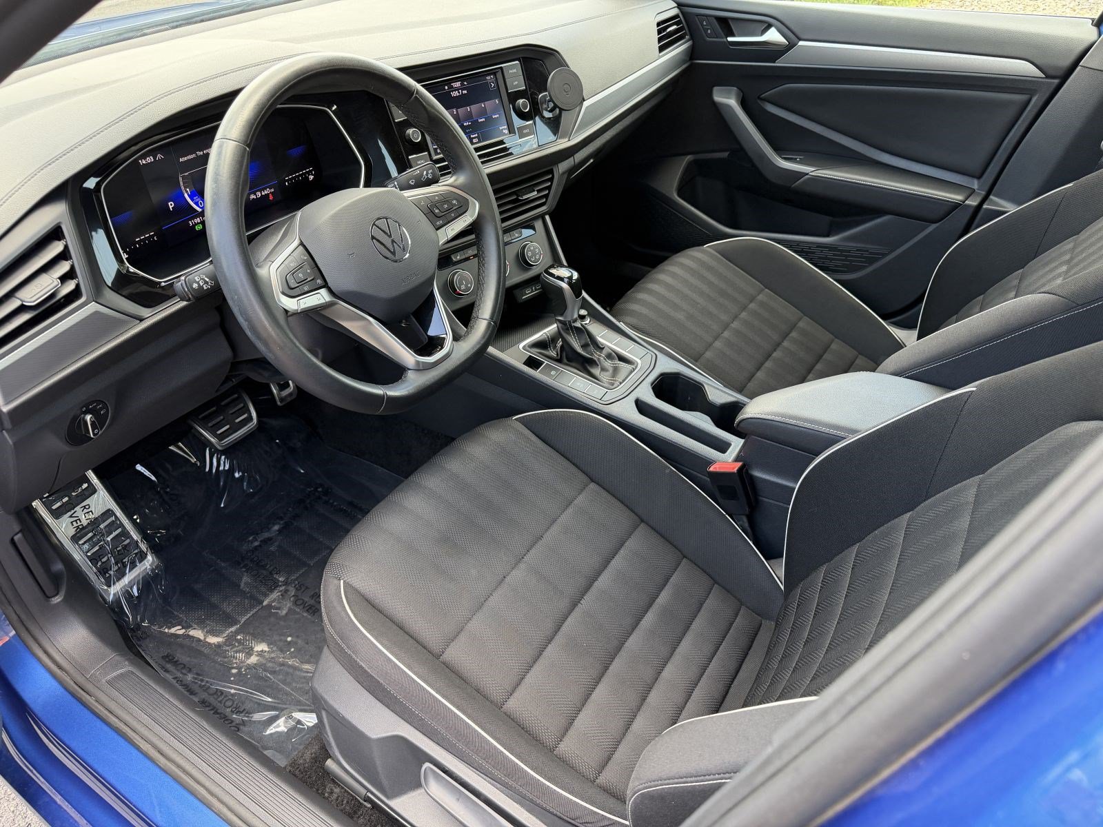 Used 2024 Volkswagen Jetta Sport FWD image 14