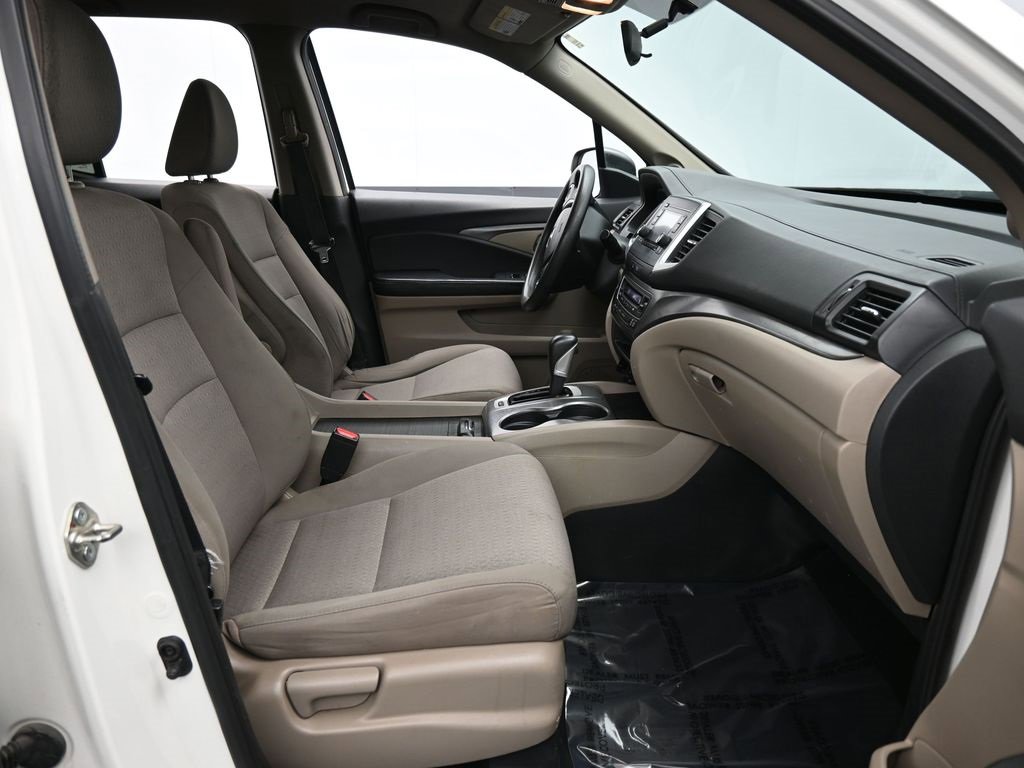 Used 2017 Honda Ridgeline RTS image 41