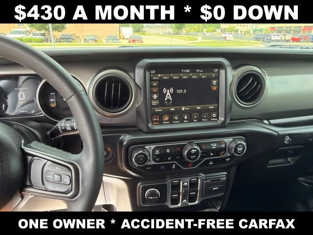 Used 2023 Jeep Wrangler Unlimited w/ Cold Weather Group AWD/4WD image 28
