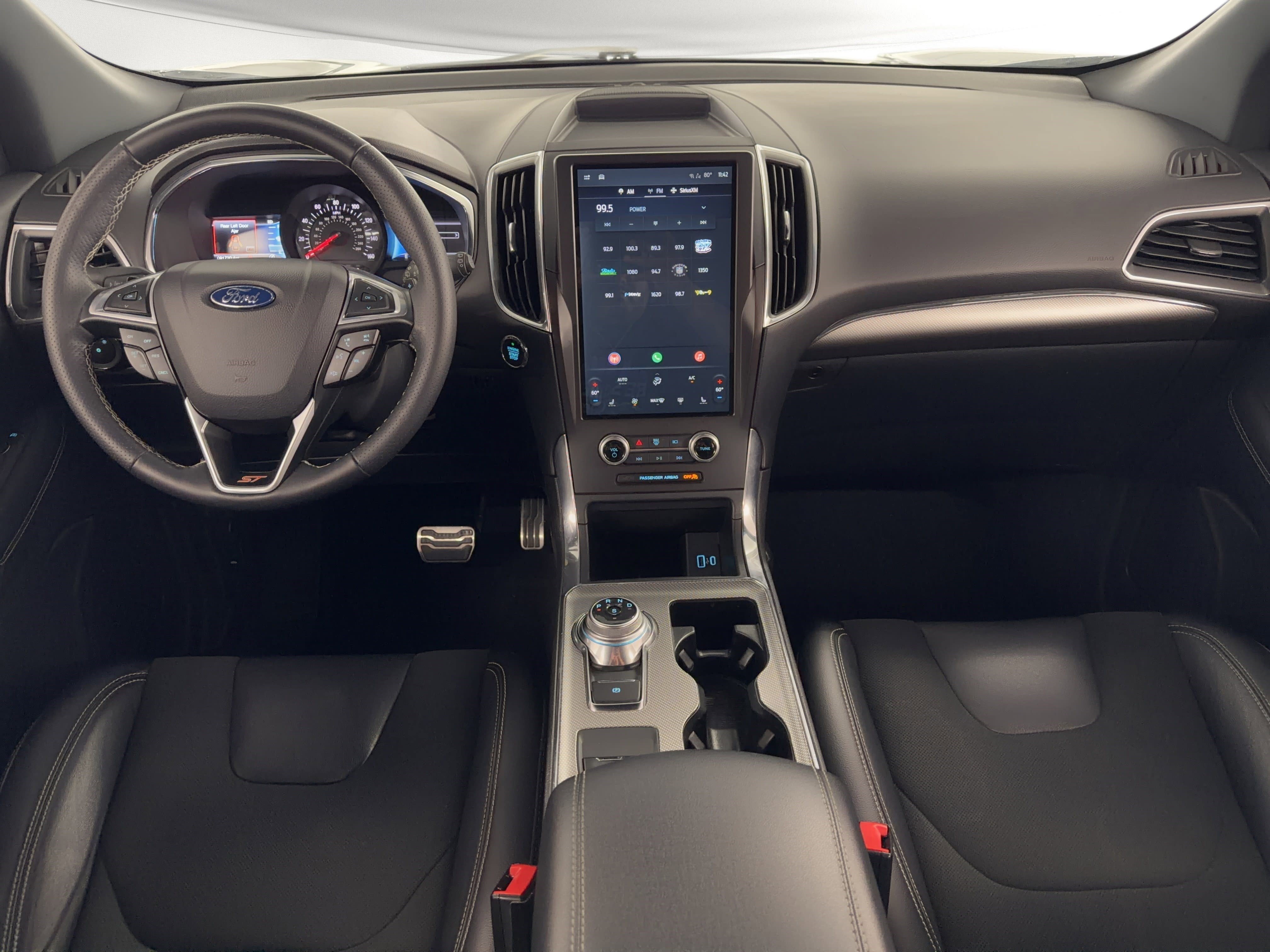 Used 2021 Ford Edge ST image 19
