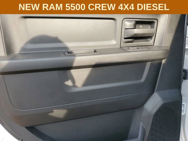 New 2025 RAM 5500 Tradesman AWD/4WD image 40