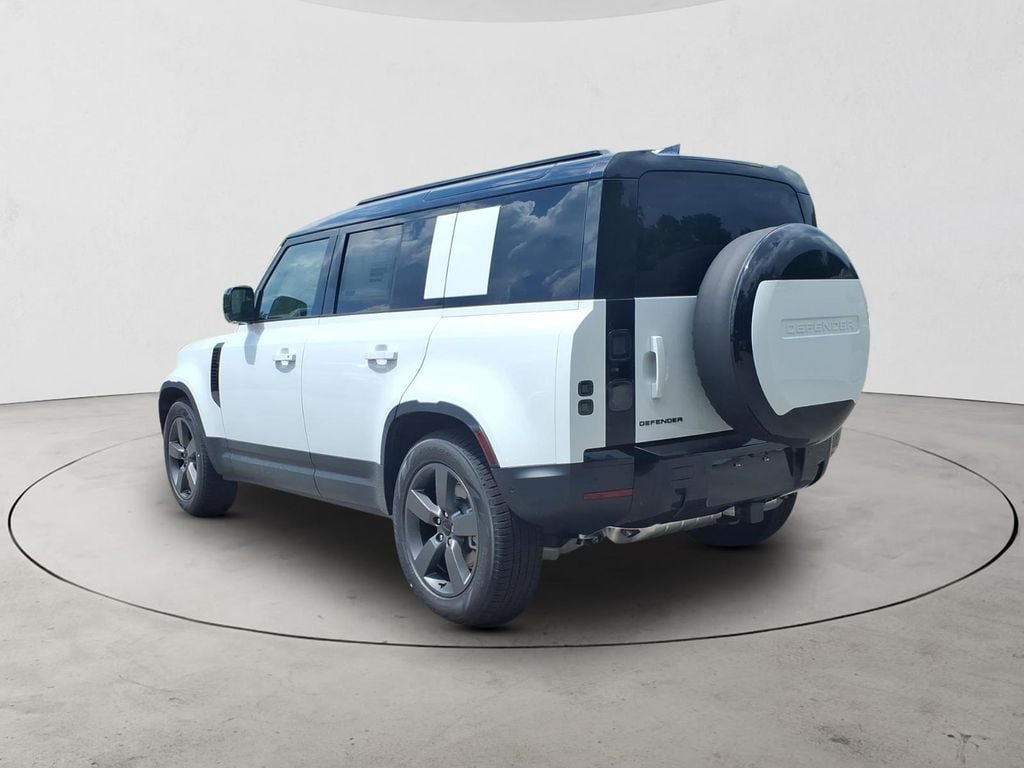 New 2026 Land Rover Defender 110 S AWD/4WD image 7
