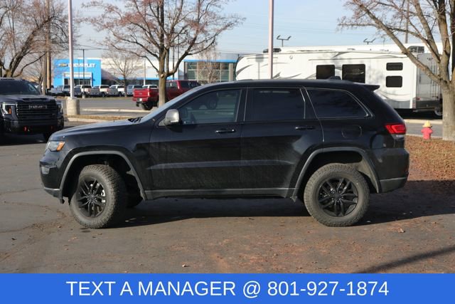 Used 2018 Jeep Grand Cherokee Trailhawk w/ Trailhawk Luxury Group image 3