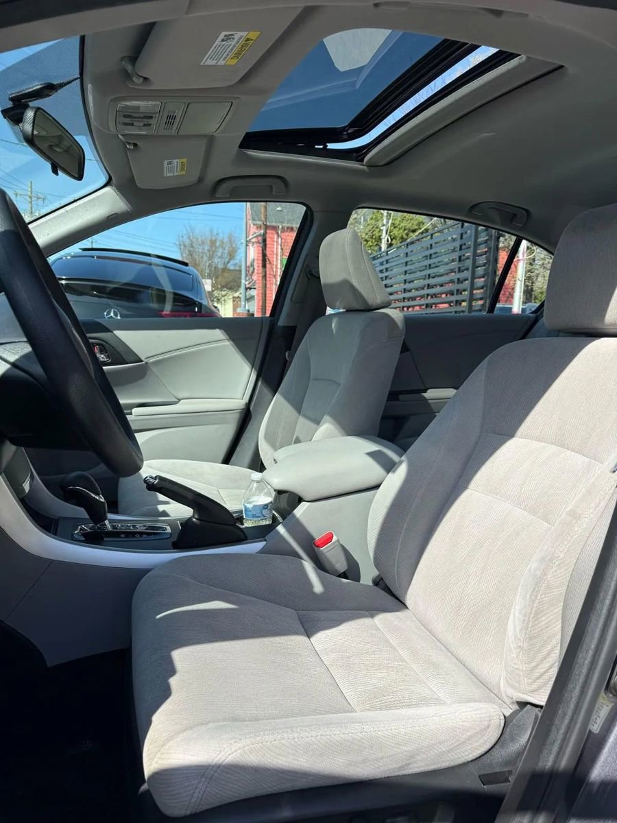 Used 2015 Honda Accord EX image 7