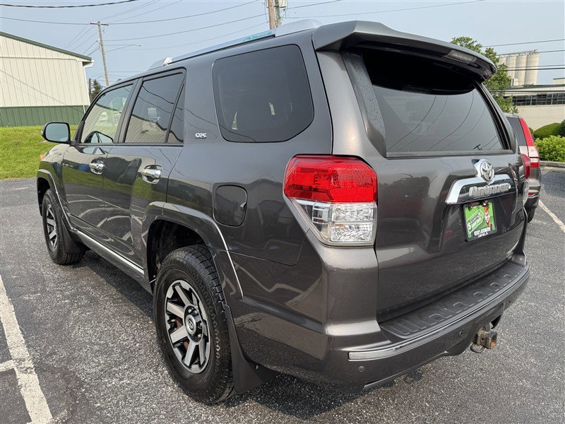 Used 2011 Toyota 4Runner SR5 image 6