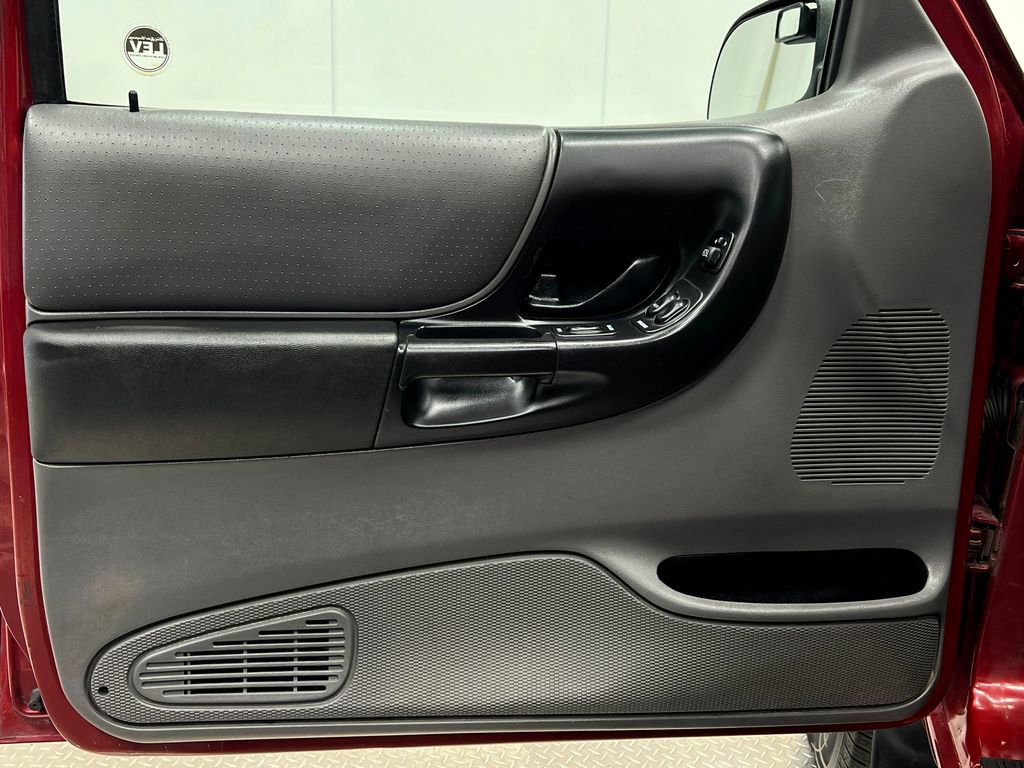 Used 2002 Ford Ranger XLT image 12