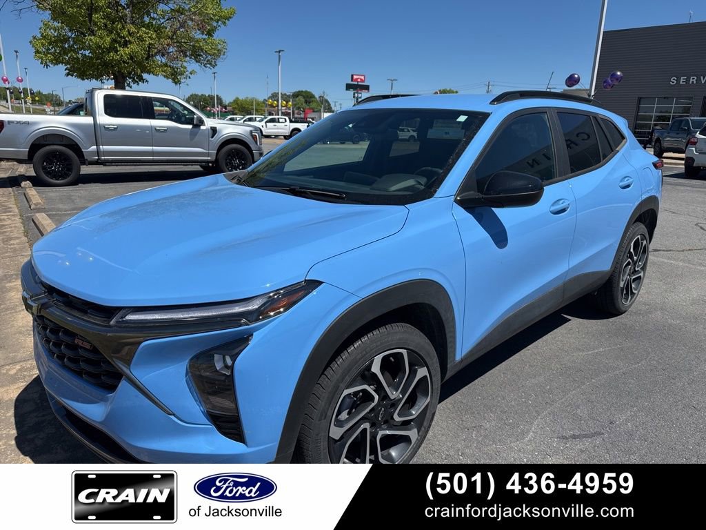 Used 2024 Chevrolet Trax RS image 1