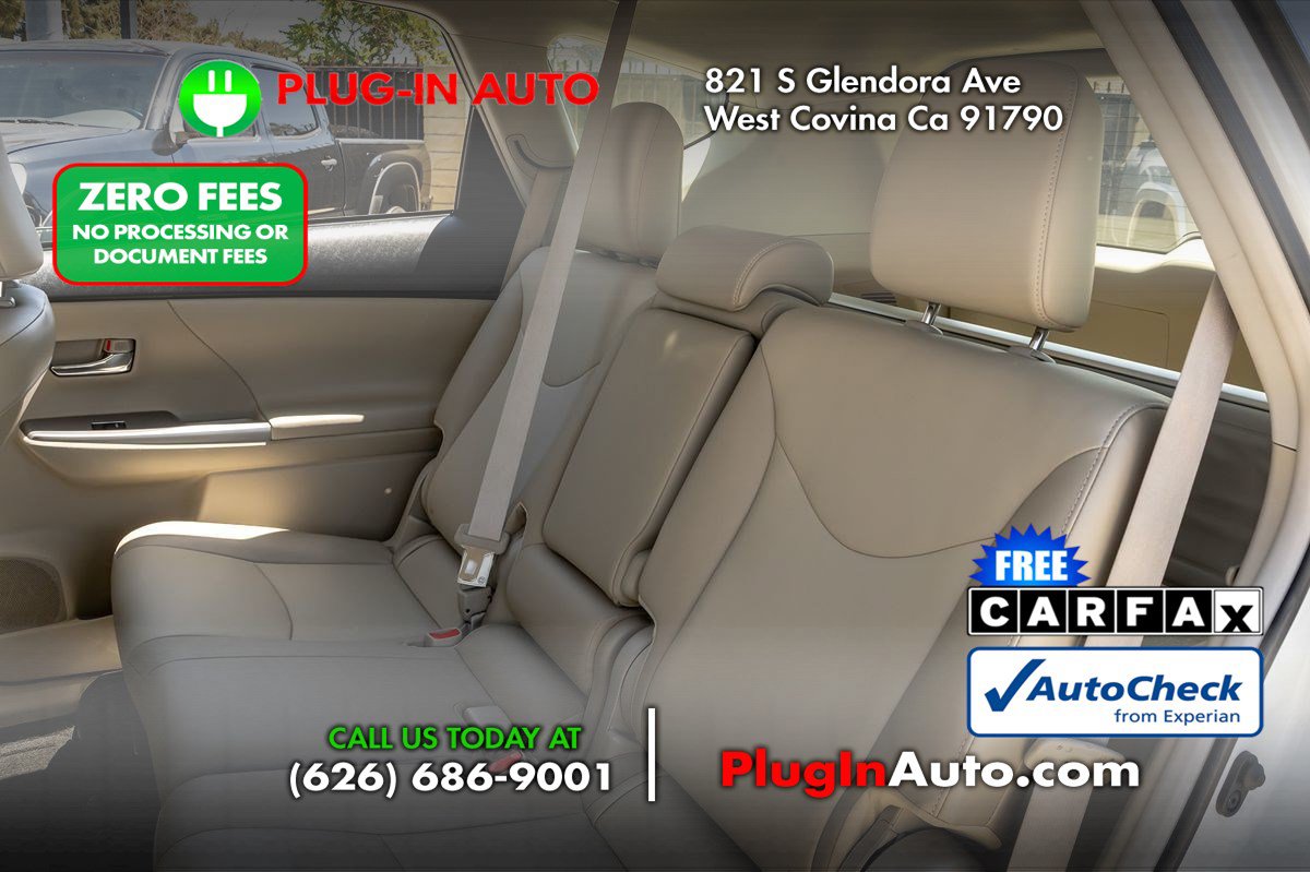 Used 2015 Toyota Prius V Four FWD image 10