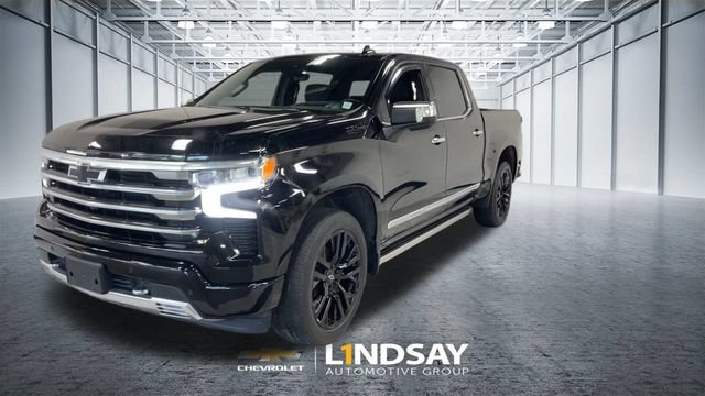 Used 2023 Chevrolet Silverado 1500 High Country w/ Technology Package AWD/4WD image 5