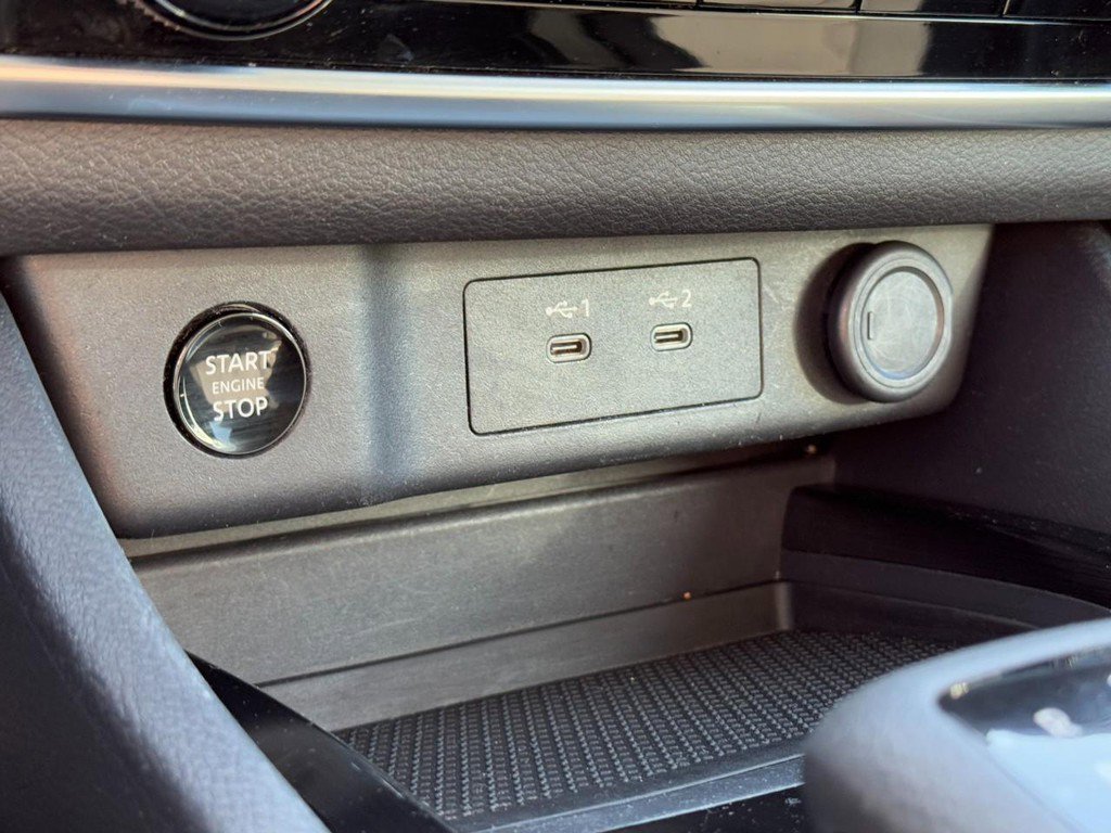 Used 2024 Nissan Rogue S FWD image 20