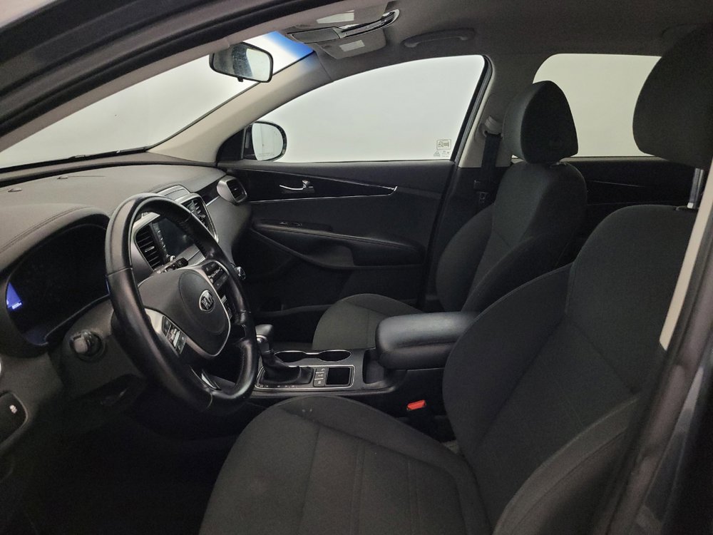 Used 2020 Kia Sorento LX w/ LX I4 Convenience Package AWD/4WD image 17