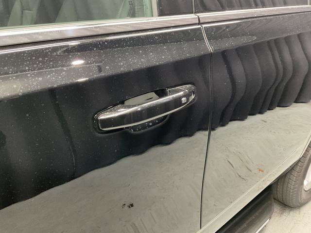 New 2026 Chevrolet Tahoe LS image 4