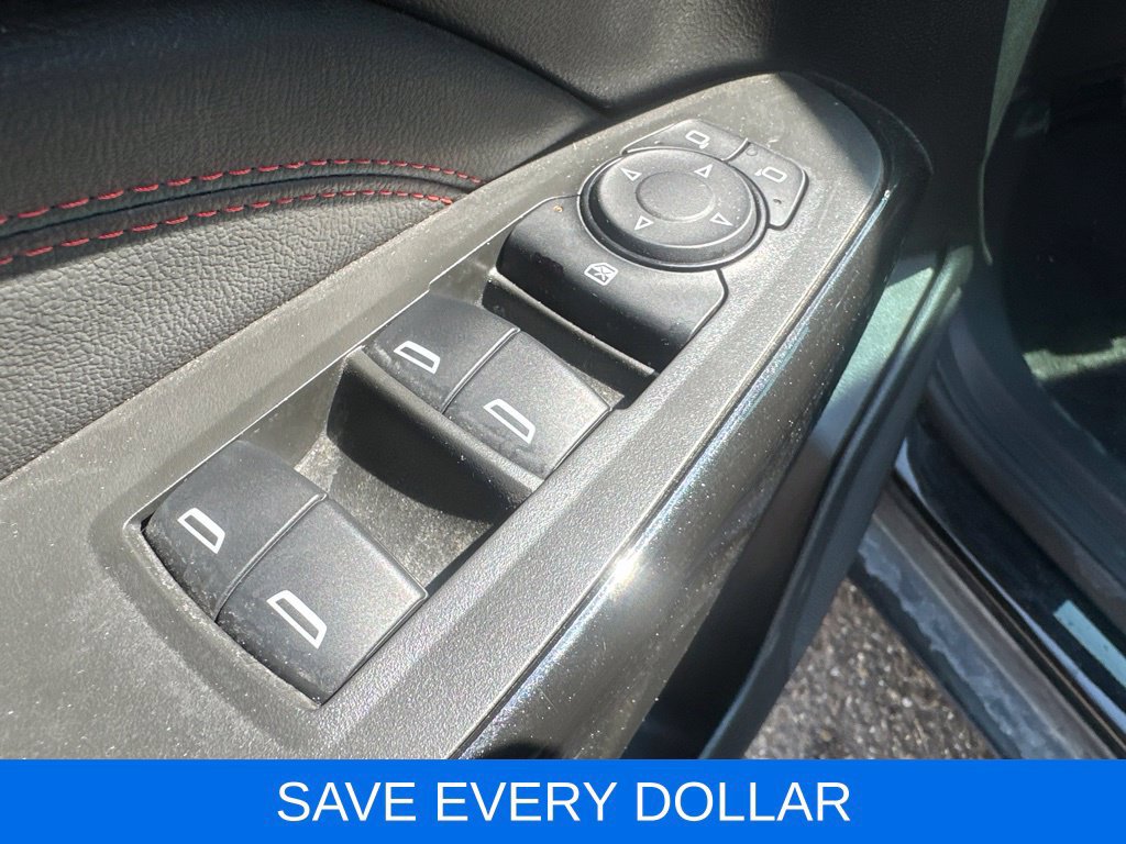 Used 2024 Chevrolet Trax RS w/ Driver Confidence Package FWD image 9