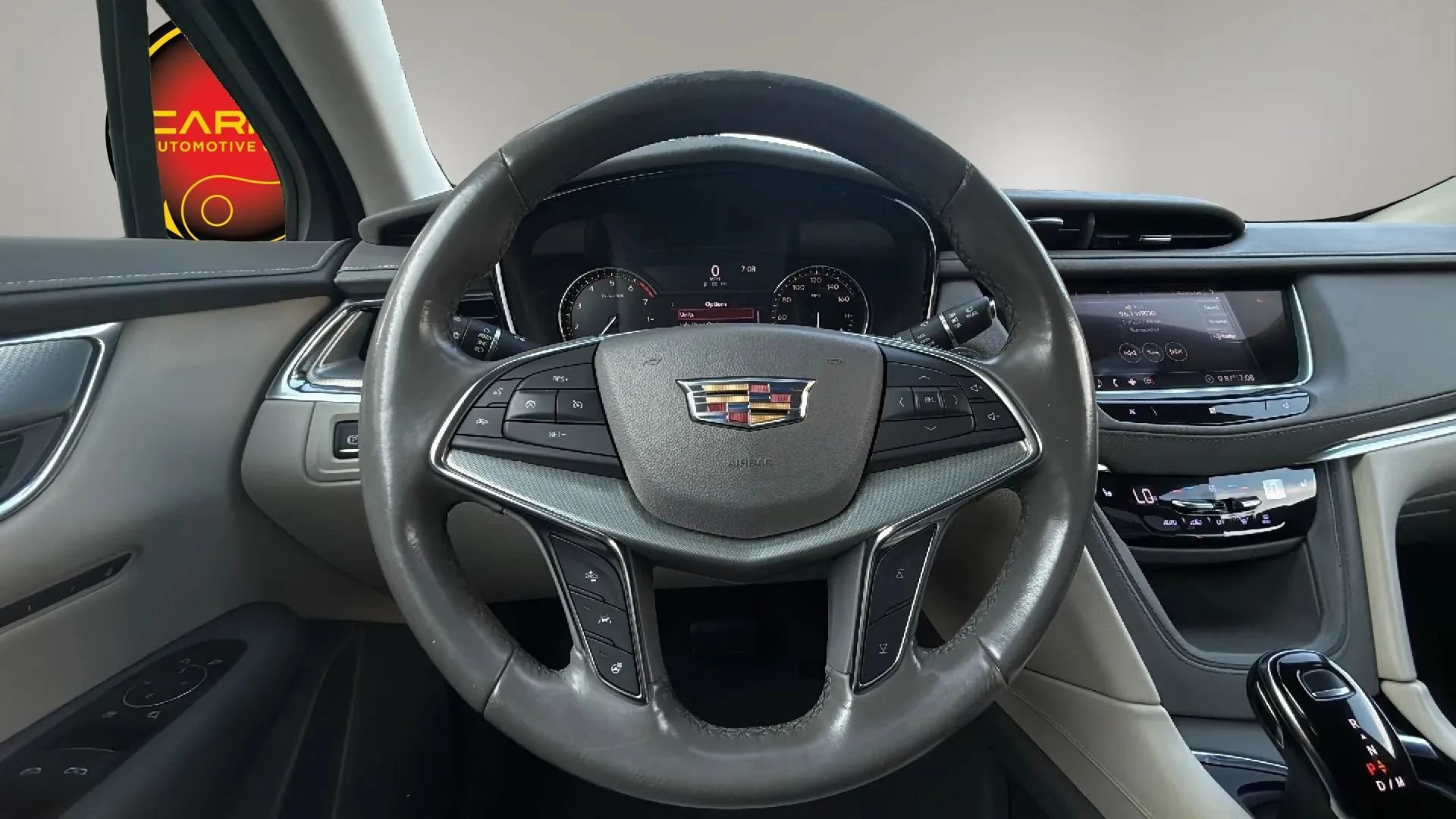 Used 2020 Cadillac XT5 Premium Luxury FWD image 31