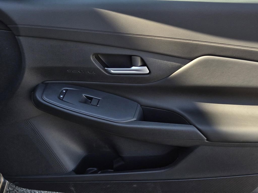 New 2026 Nissan Sentra SV w/ Floor Mat Package FWD image 8