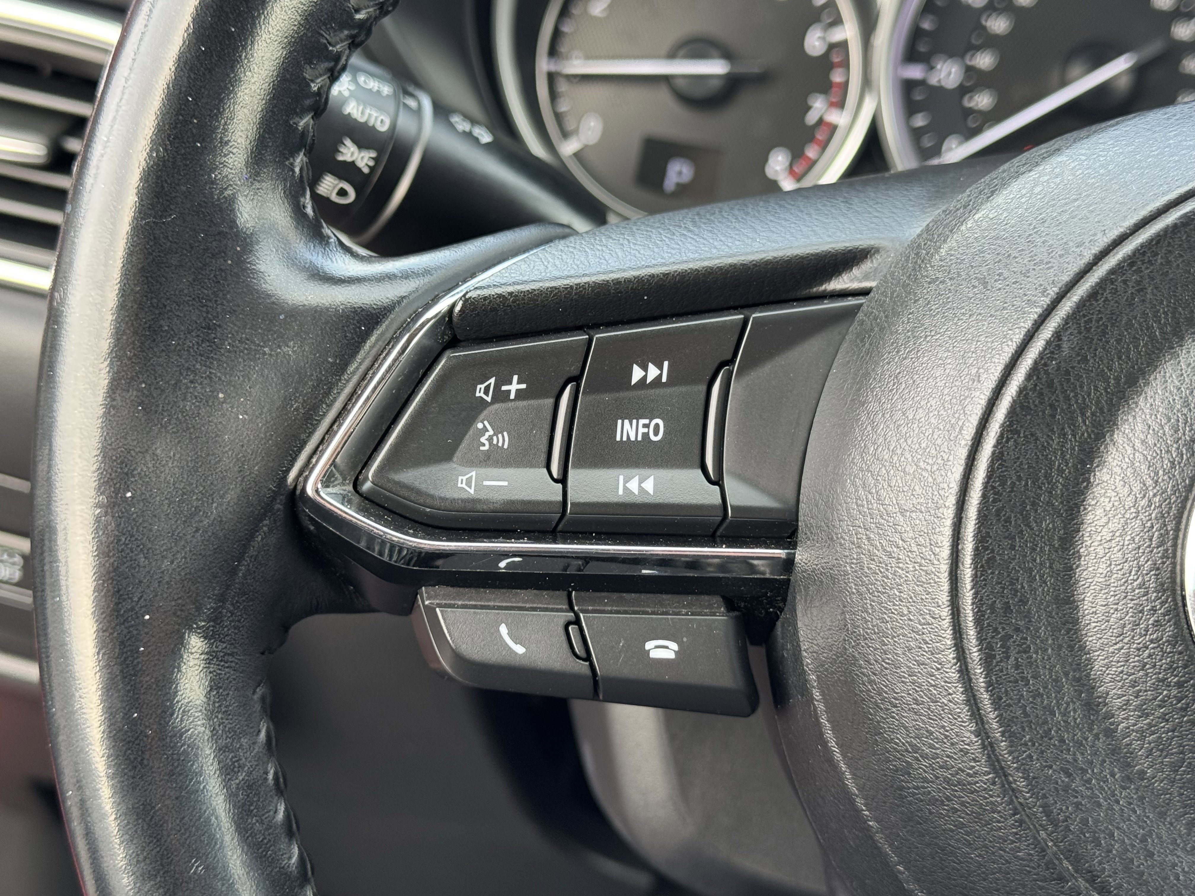 Used 2018 MAZDA CX-5 Touring w/ Preferred Equipment Package image 29