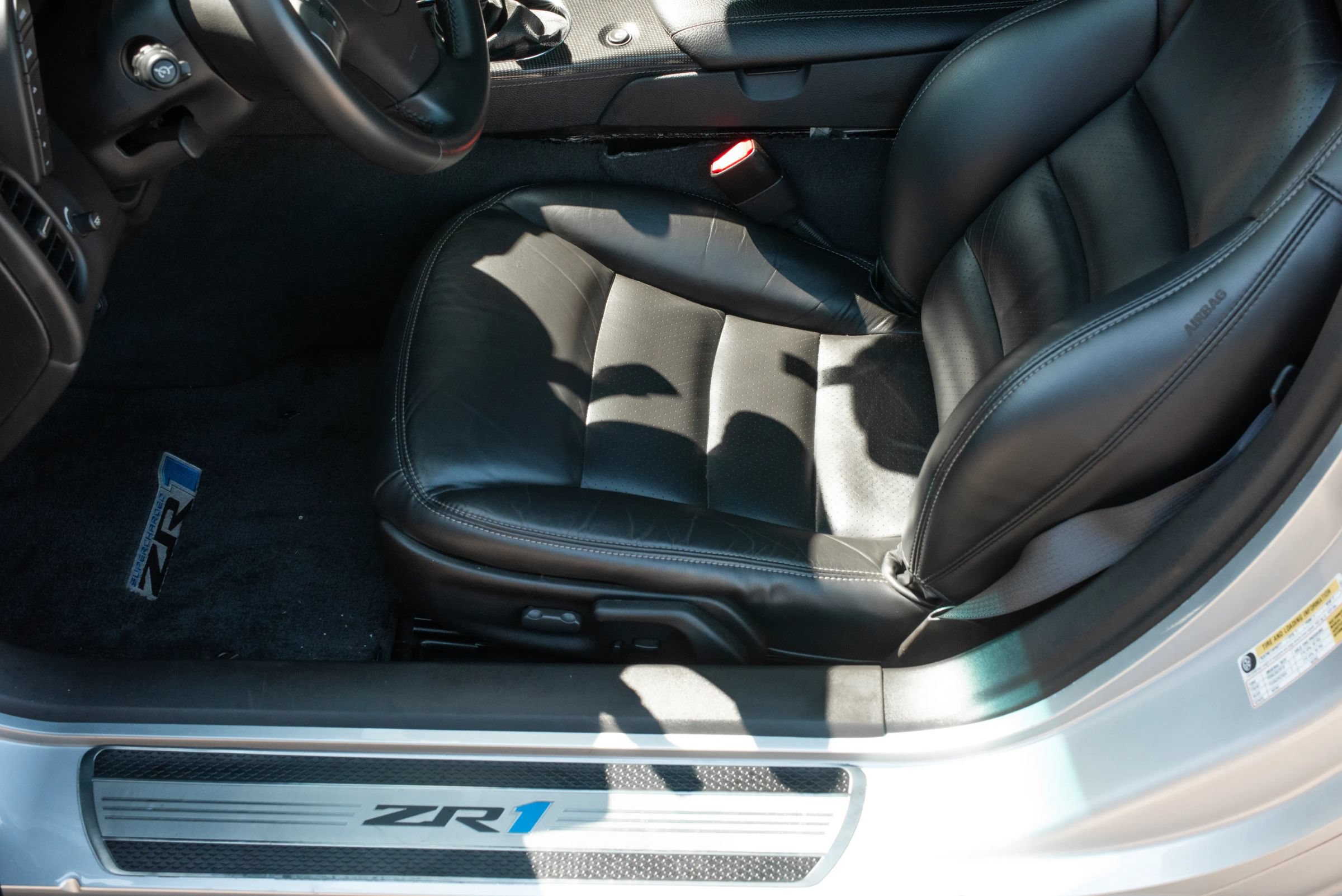 Used 2011 Chevrolet Corvette ZR1 w/ Preferred Equipment Group RWD image 20