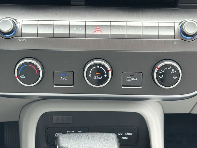 Used 2024 Hyundai Kona SE FWD image 18