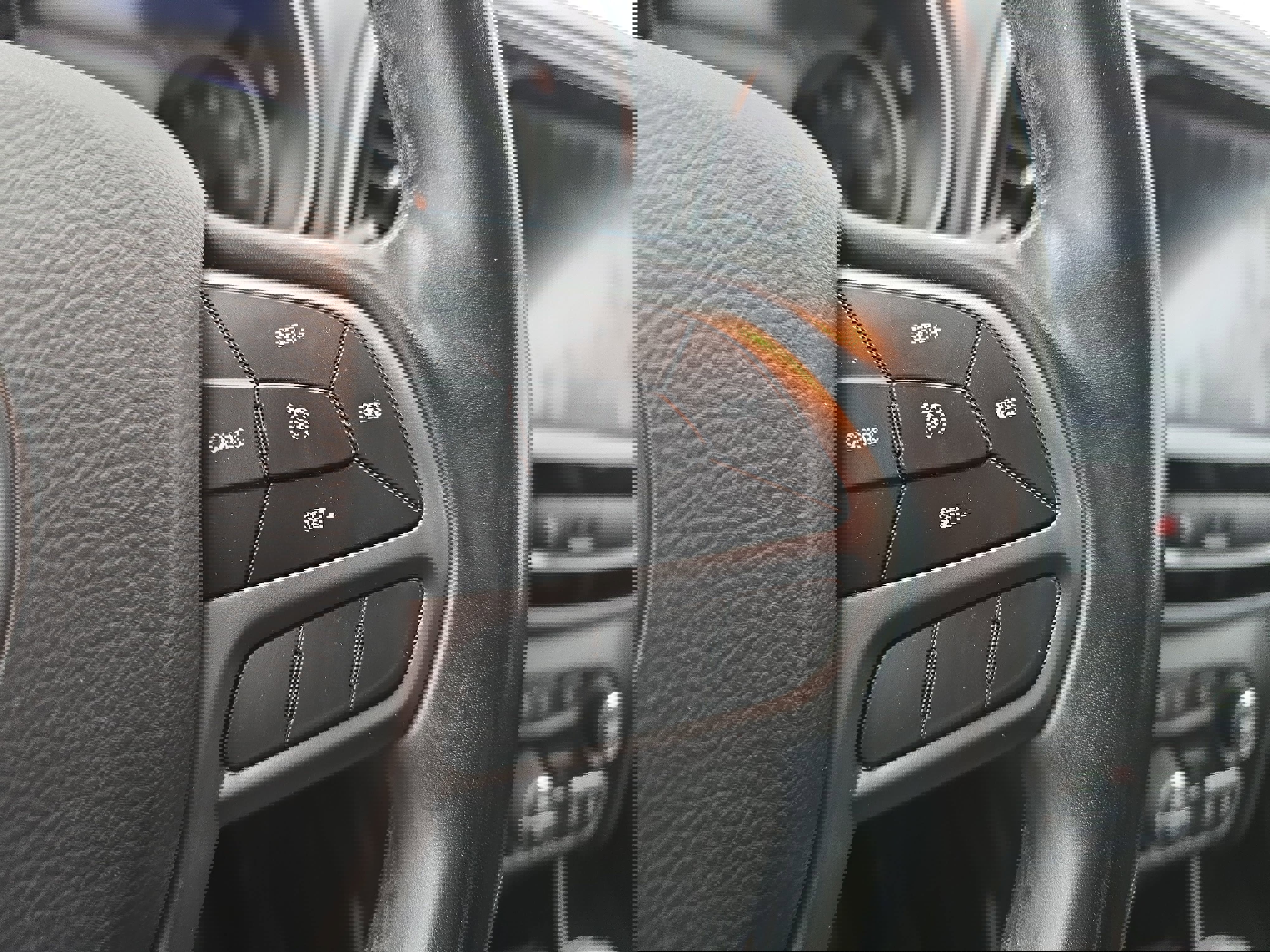 Used 2020 Jeep Cherokee Limited image 18