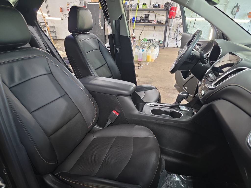 Used 2019 Chevrolet Equinox Premier AWD/4WD image 10