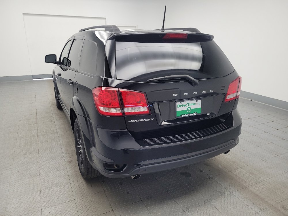 Used 2018 Dodge Journey SXT w/ Blacktop Package FWD image 6