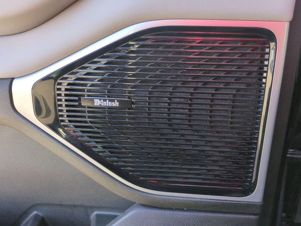 Used 2022 Jeep Wagoneer Series III w/ Premium Group I image 17