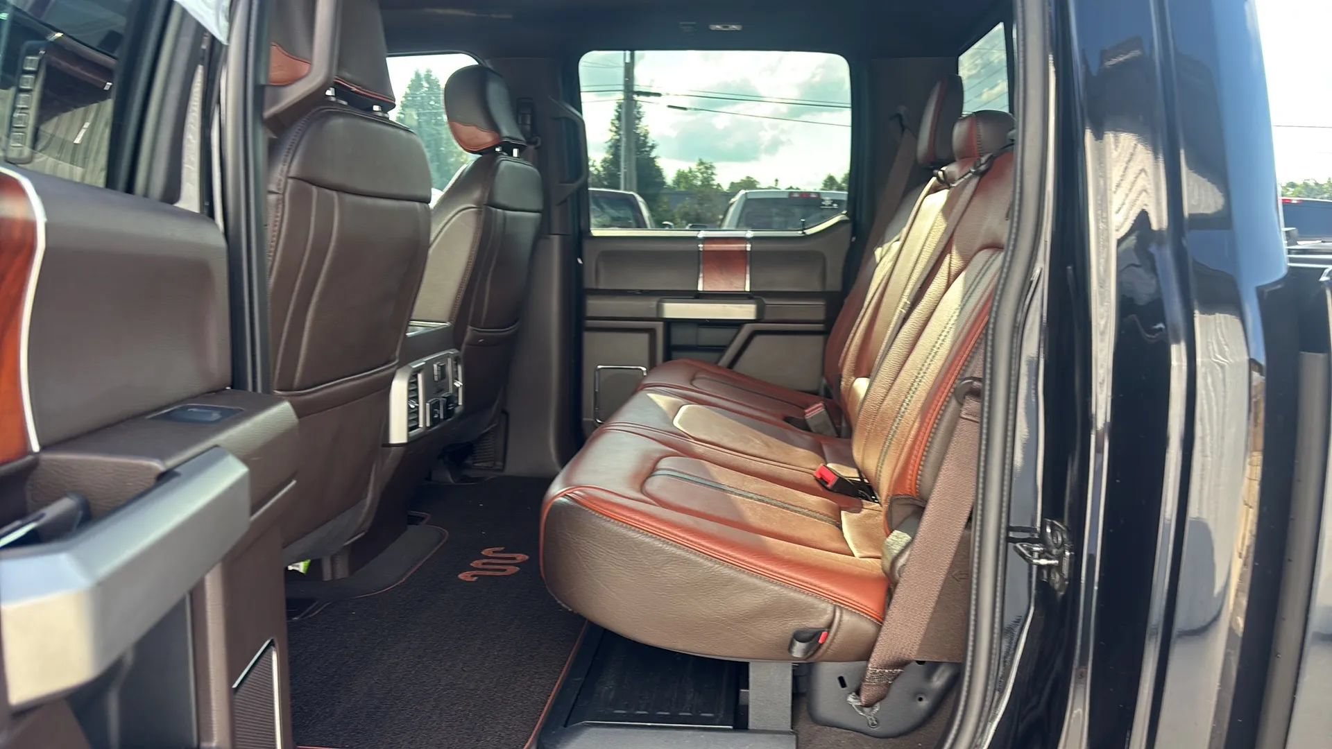 Used 2020 Ford F250 King Ranch w/ King Ranch Ultimate Package AWD/4WD image 22