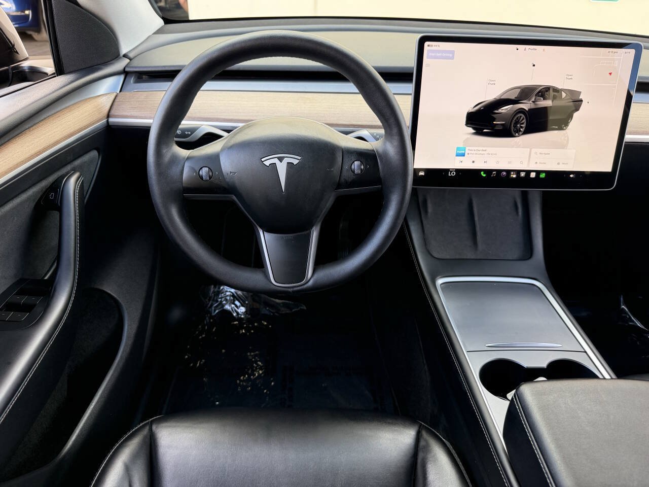 Used 2023 Tesla Model Y Long Range AWD/4WD image 23