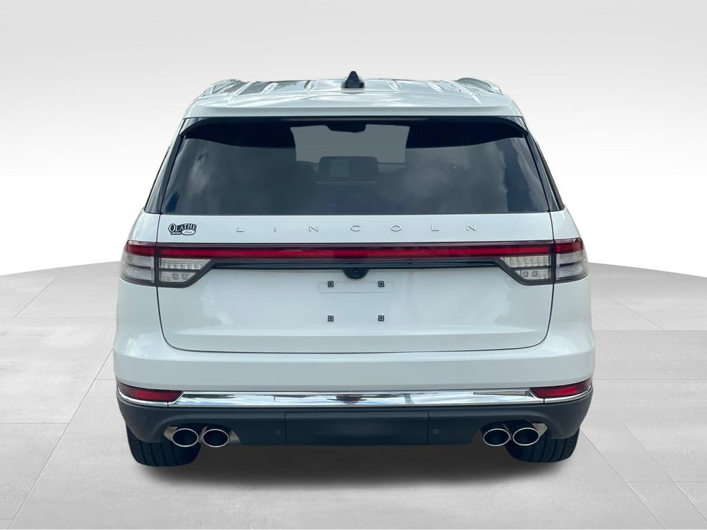 New 2026 Lincoln Aviator Reserve w/ Illumination Package AWD/4WD image 4