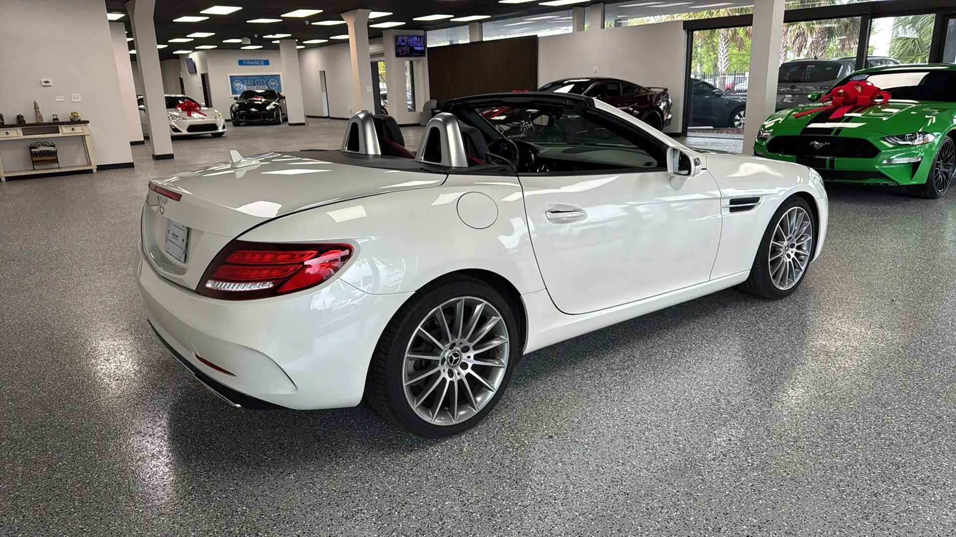 Used 2020 Mercedes-Benz SLC 300 image 66
