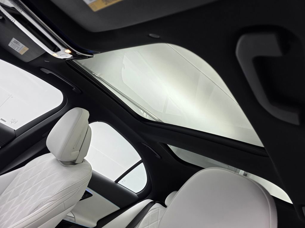 Used 2024 Mercedes-Benz E 450 4MATIC Sedan image 12