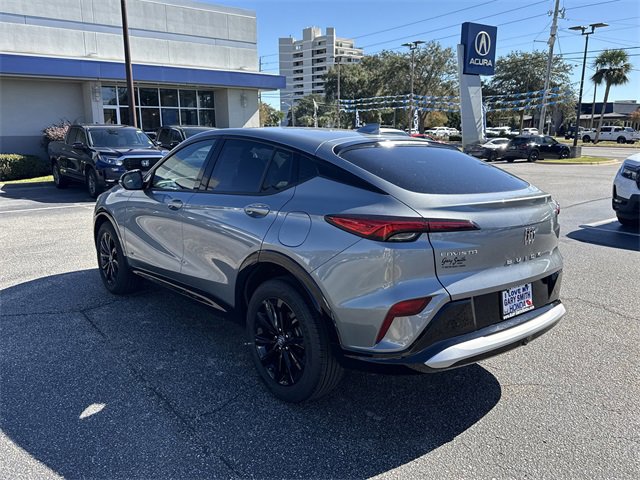 Used 2025 Buick Envista Sport Touring image 7