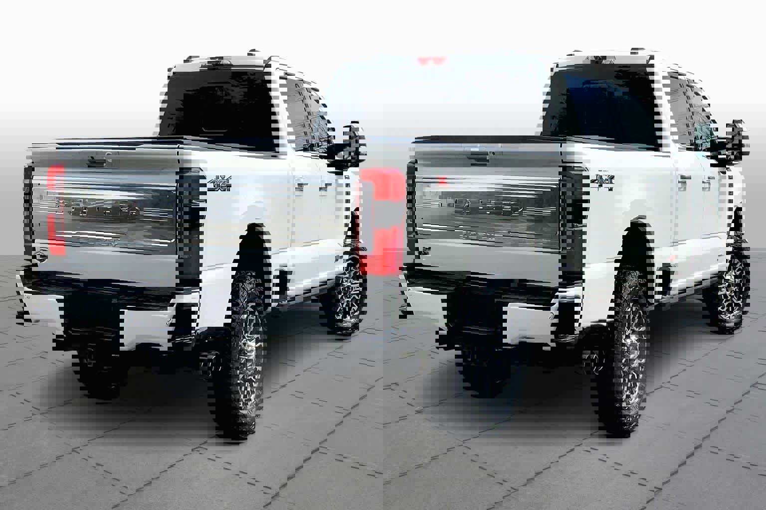 Used 2023 Ford F350 Limited w/ Snow Plow Prep Package image 13