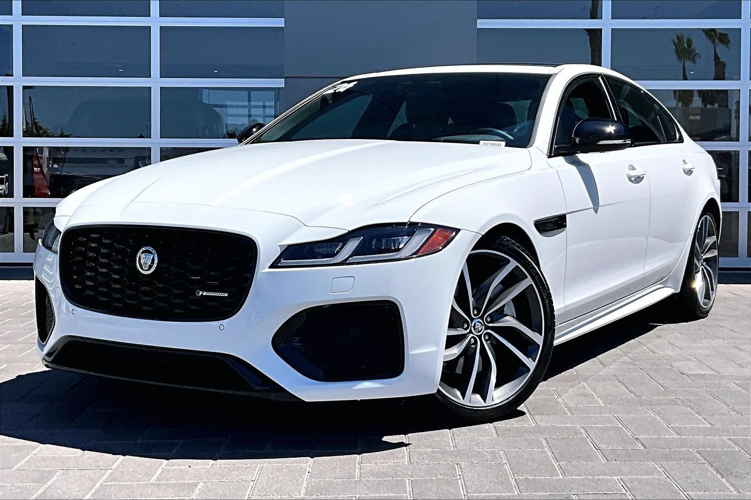 Used 2024 Jaguar XF R-Dynamic SE AWD/4WD image 1