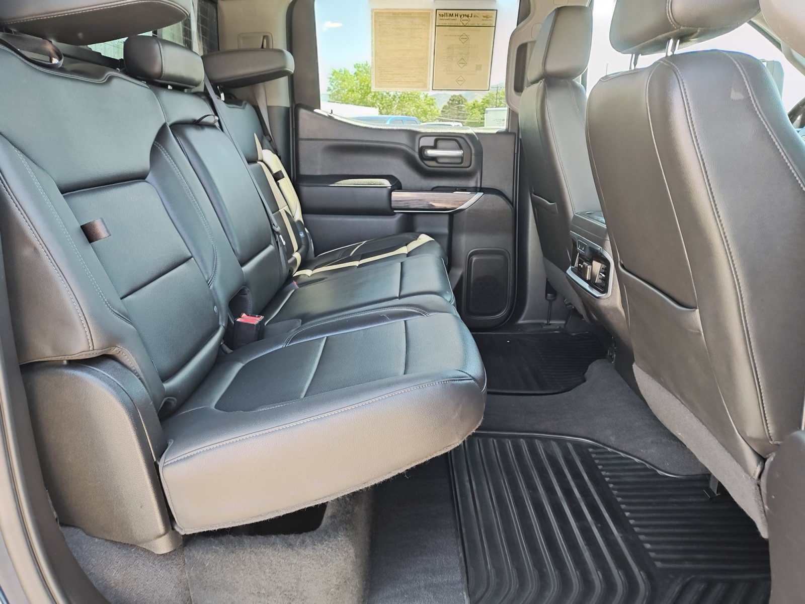 Used 2020 Chevrolet Silverado 1500 LTZ w/ LTZ Plus Package AWD/4WD image 28
