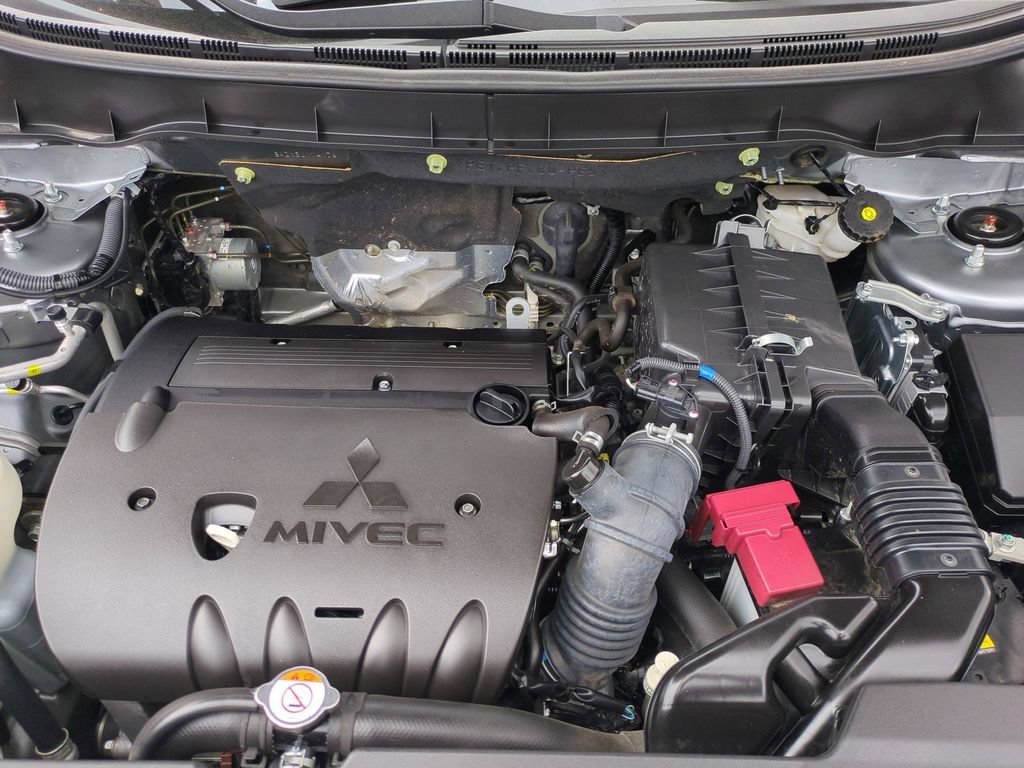 Used 2025 Mitsubishi Outlander Sport SE AWD/4WD image 33