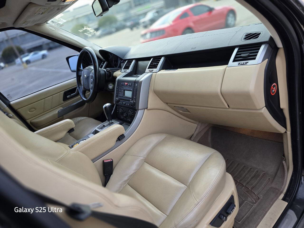 Used 2008 Land Rover Range Rover Sport HSE image 16