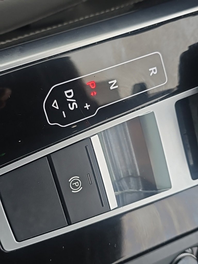 Used 2023 Audi Q7 3.0T Premium Plus image 26