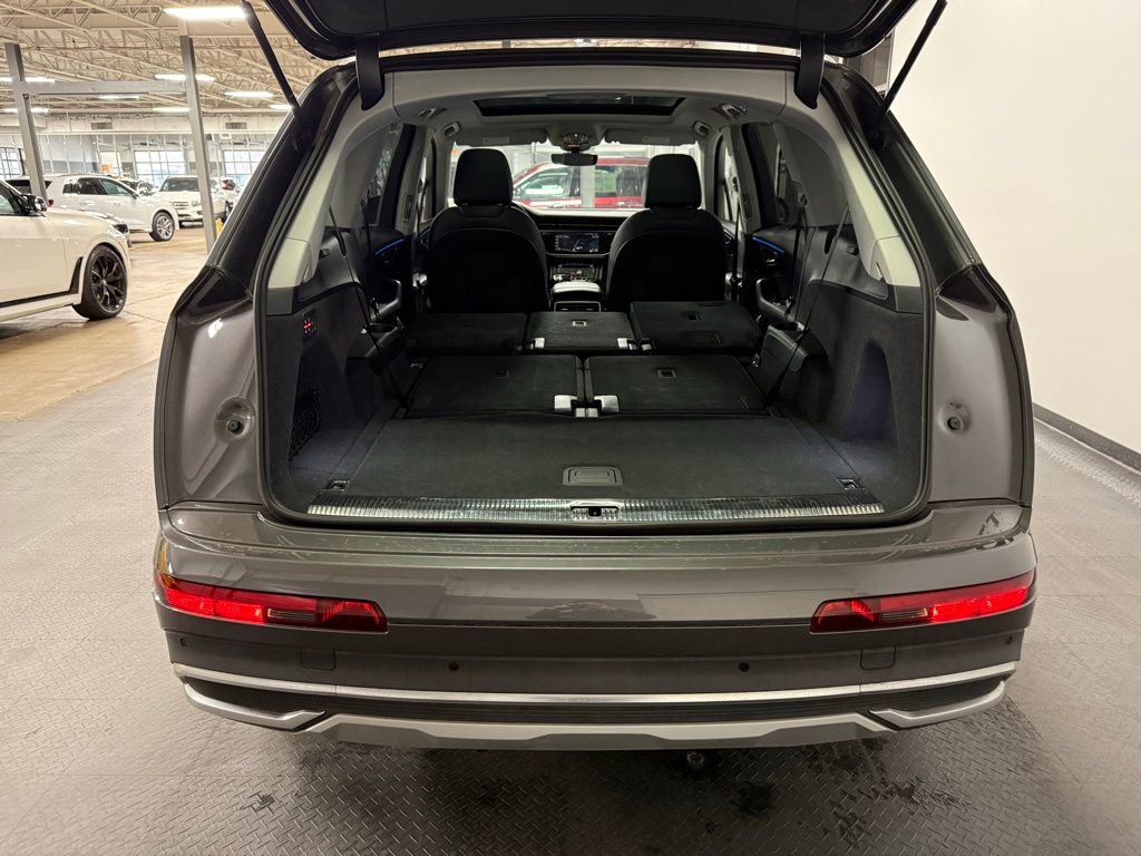 Used 2022 Audi Q7 2.0T Premium Plus AWD/4WD image 24