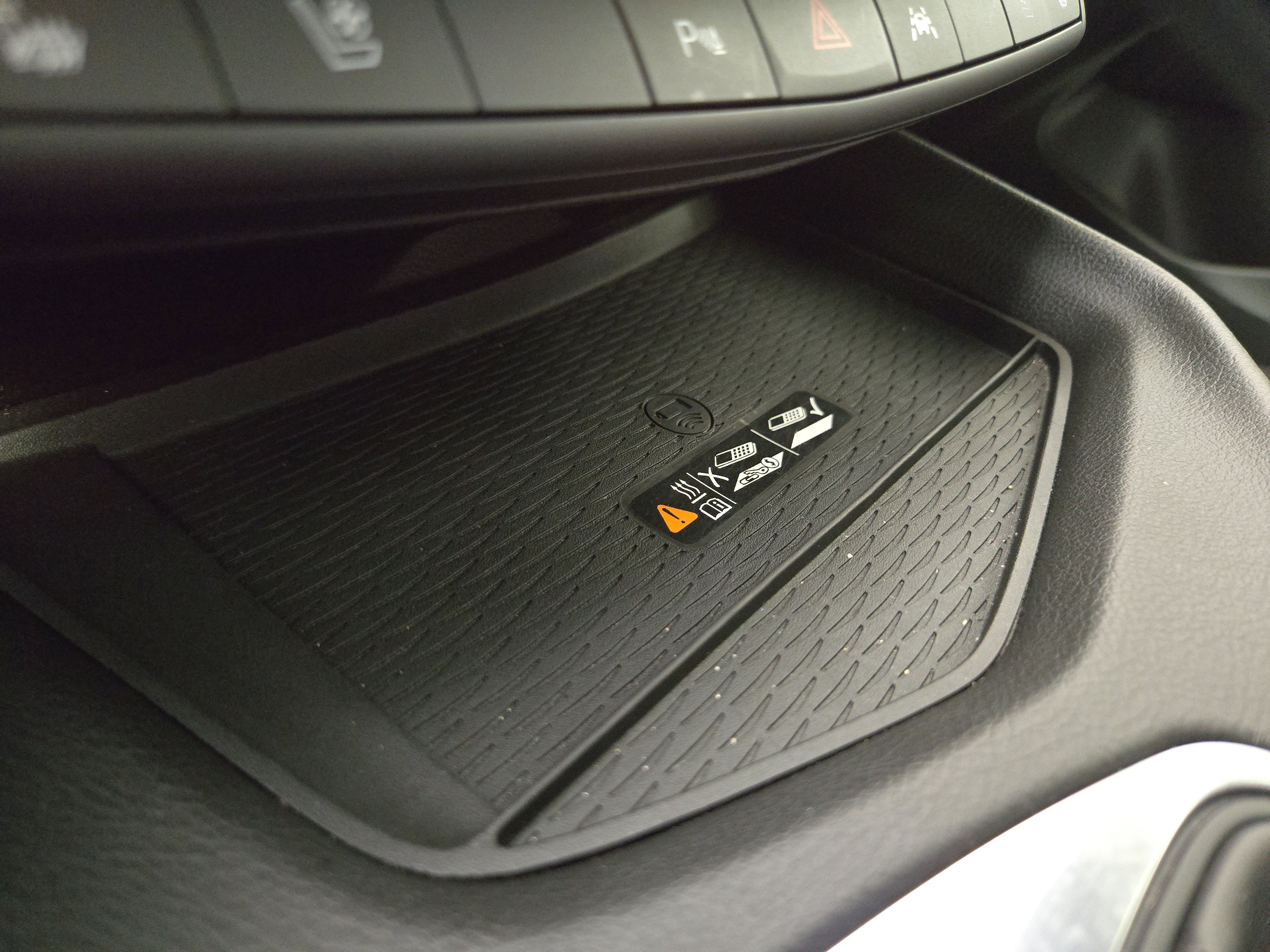 Certified 2021 Cadillac CT4 Sport w/ Technology Package image 28