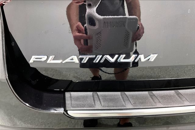 Used 2020 Ford Explorer Platinum AWD/4WD image 31