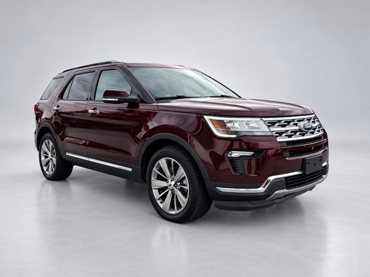 Used 2018 Ford Explorer Limited w/ Equipment Group 301A AWD/4WD image 7